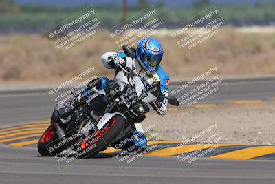 media/Sep-11-2022-SoCal Trackdays (Sun) [[81b7e951af]]/Turn 16 (945am)/